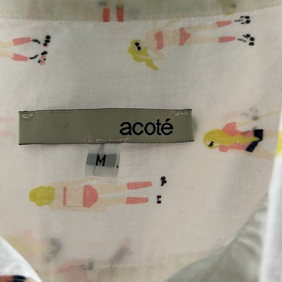 Medium Anthropologie Acote white skater girl blouse Skateboard. A545 - Picture 6 of 7